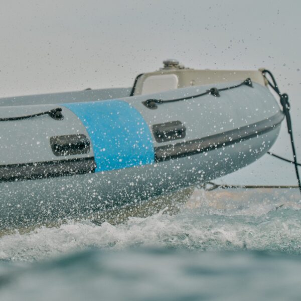 Location d'un support/régie nautique de tournage